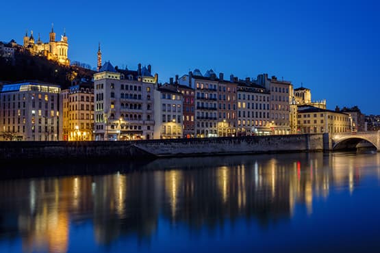 Sightseeing tours in the Lyon region to discover cultural heritage