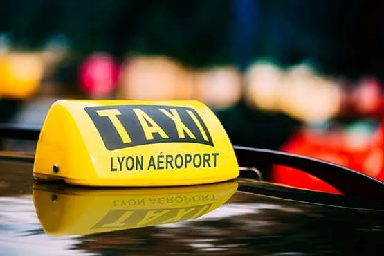 Taxi Lyon Aéroport Navettes & Transferts Lyon Saint-Exupéry - 24h7j